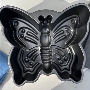 Nordic Ware Butterfly Cake Pan - Metallic Gray